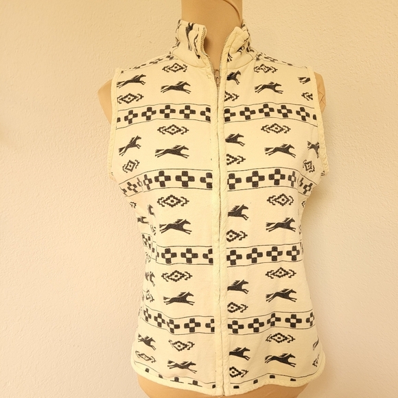 True Grit Cream and Black Southwest Print Vest - Picture 1 of 5